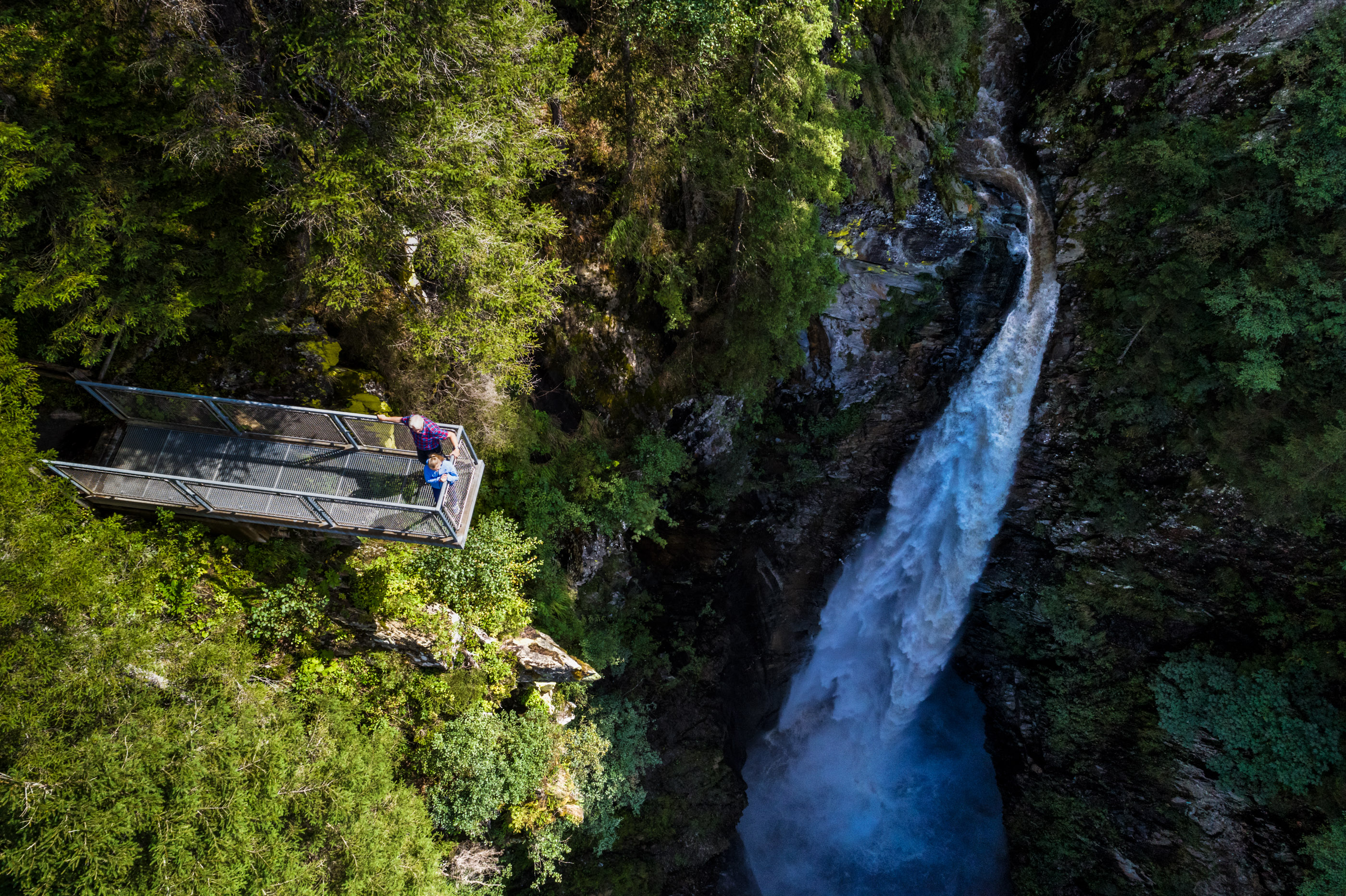 sommer-wasserfall-untersulzbach-wasserfall2.jpg